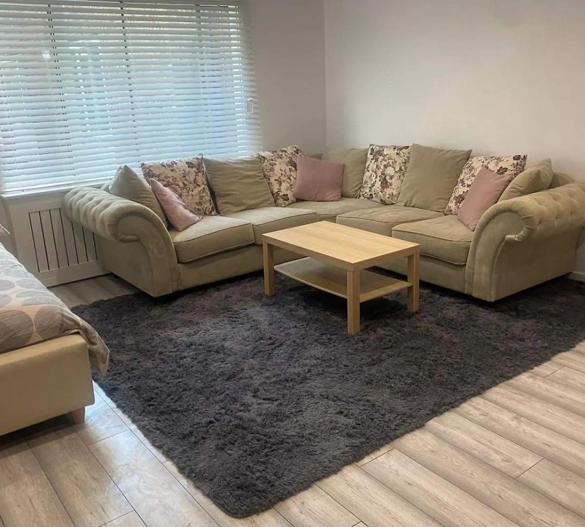 아파트 Lovely Modern Studio Flat With Jacuzzi Bath Free Parking 스탠웰